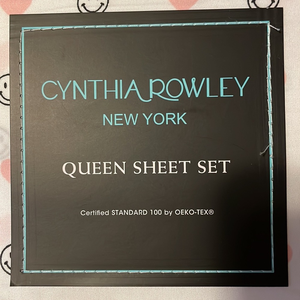 🩷😊Adorable Queen Sheet Set 🩷😊 NWT 🩷 Hearts & Smiles! Super cute & soft! - Picture 6 of 13